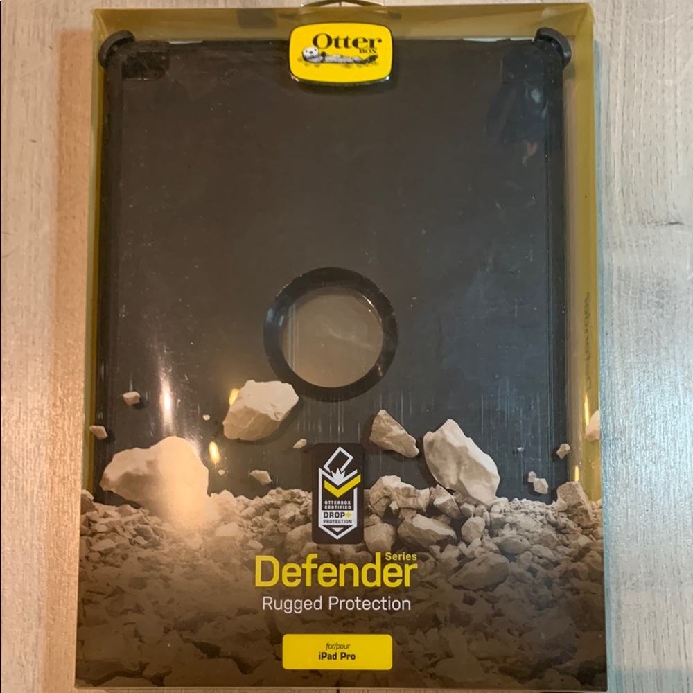 OtterBox Defender Series Rugged Protection for iPad Pro
